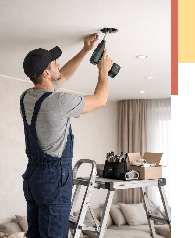 Установка и монтаж точечных светильников в натяжной потолок в Кузнецке от 1876 руб. | ОТДЕЛОЧНИК-Кнц